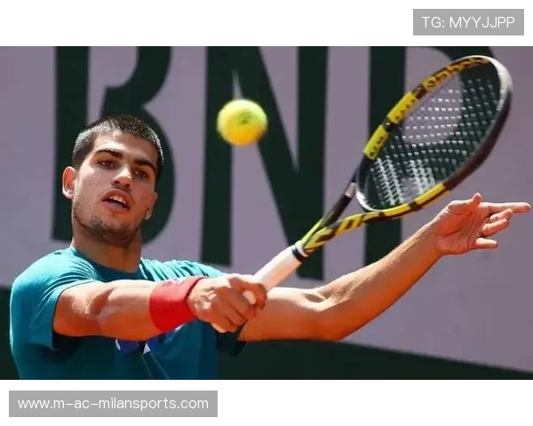 阿卡头顶小球太骚