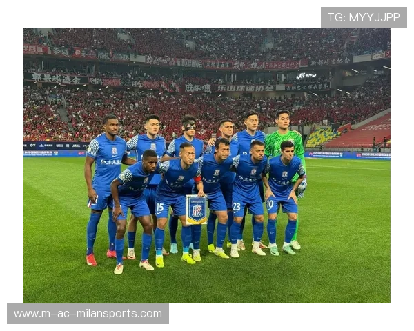 海港蓉城申花最后2轮赛程对比:谁能夺冠一目了然,半程冠军崩塌的真相 海港蓉城申花最后2轮赛程对比:谁能夺冠一目了然,半程冠军崩塌的真相